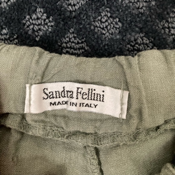 Sandra Fellini Women’s Italian 100% Linen Green Shorts - Picture 4 of 10